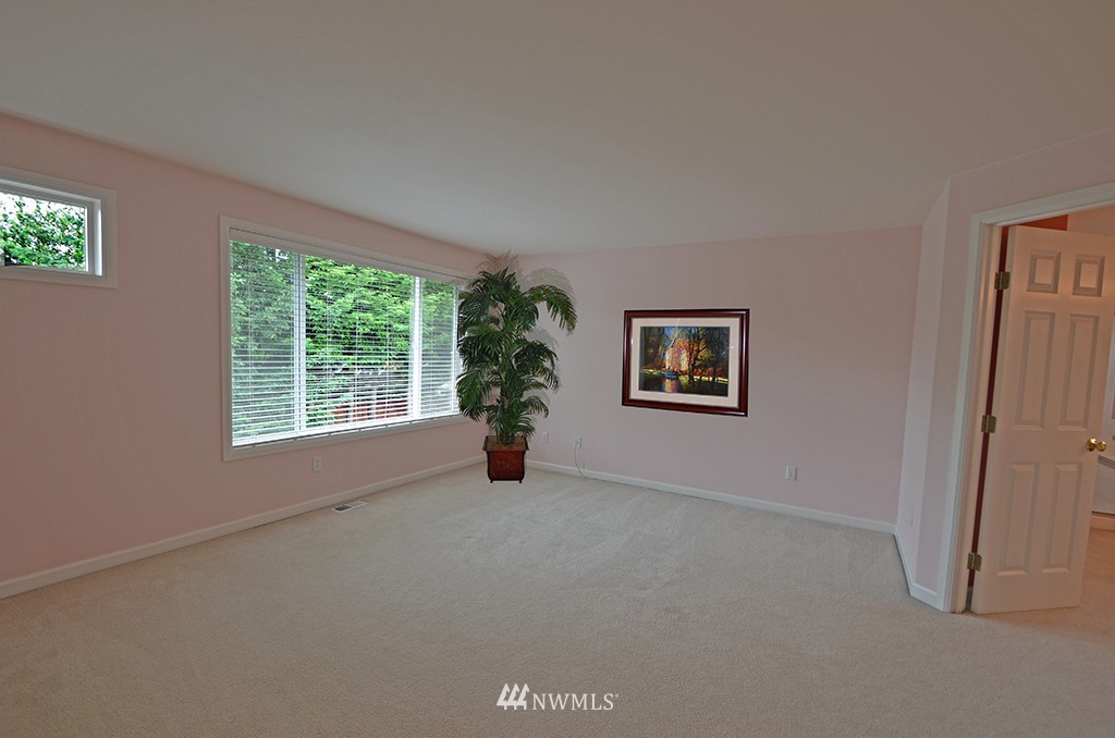 3923 207th Place Southeast Bothell, WA 98021 - Photo 11 of 15