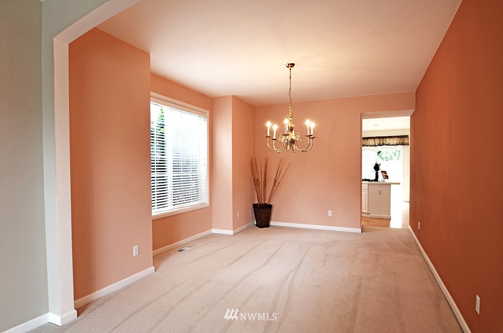 3923 207th Place Southeast Bothell, WA 98021 - Photo 4 of 15
