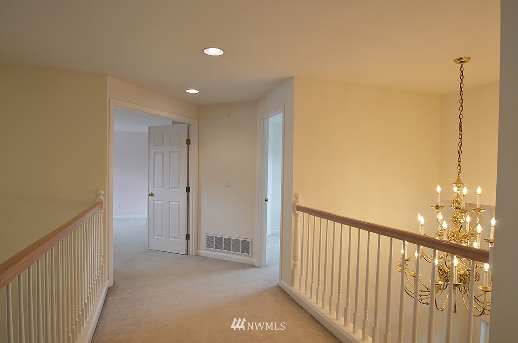 3923 207th Place Southeast Bothell, WA 98021 - Photo 10 of 15