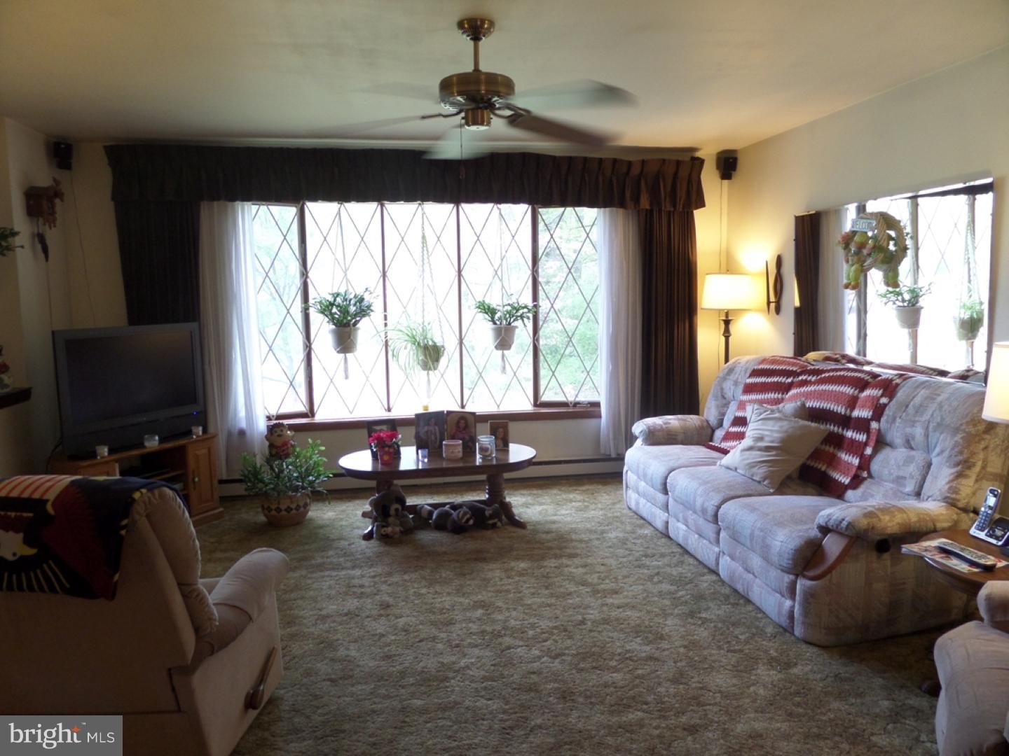 1058 Golf Course Road Birdsboro, PA 19508 - Photo 6 of 20 Gallery Image 6