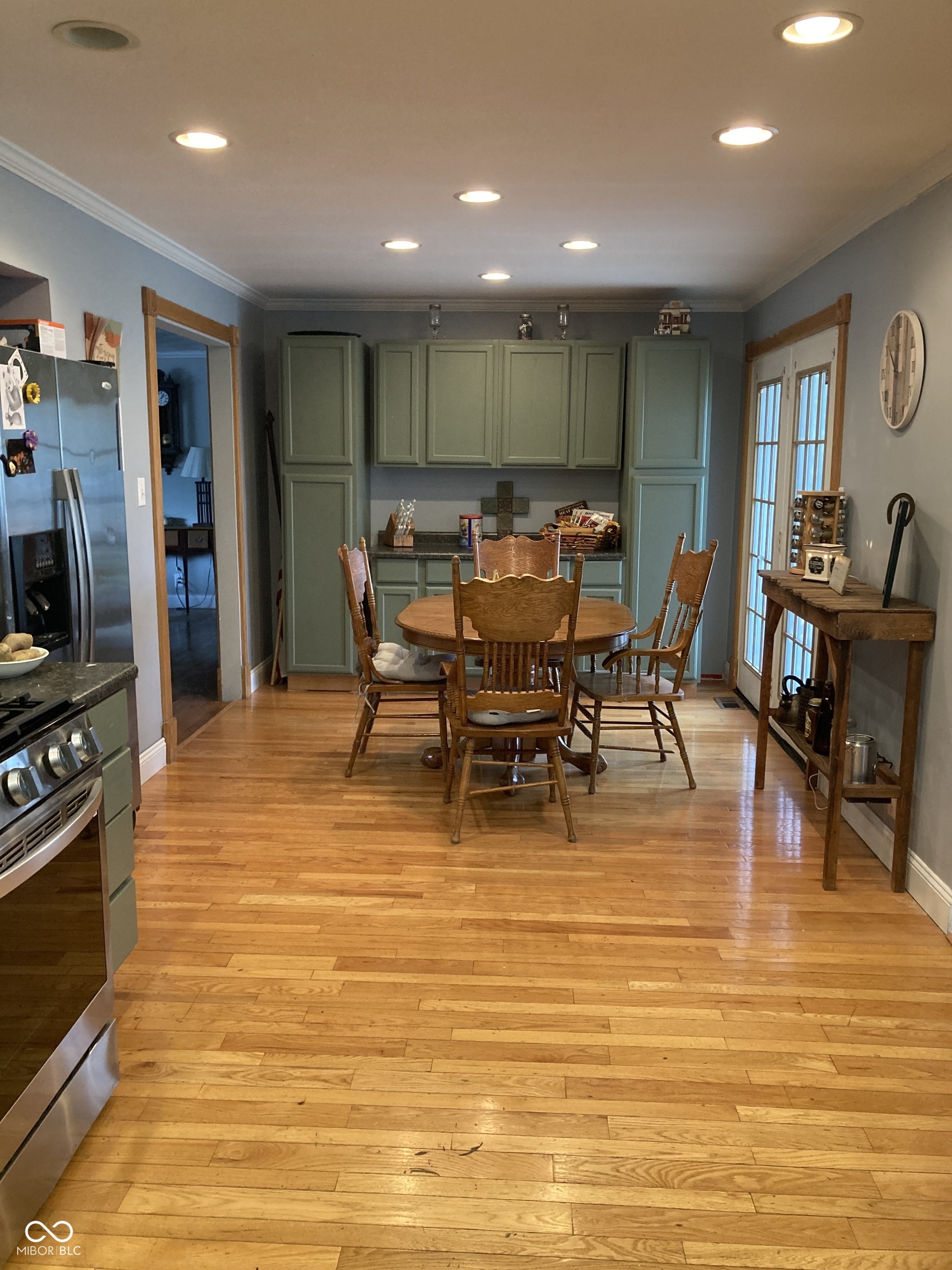 6426 Maple Lawn Road Indianapolis, IN 46241 - Photo 7 of 19