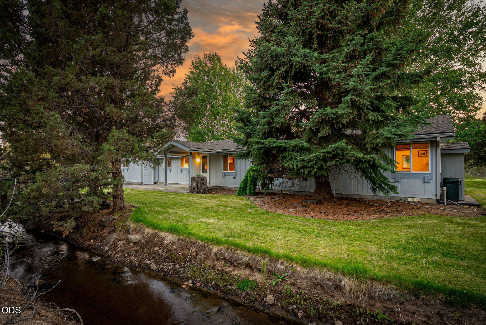 62765 Stenkamp Road Bend, OR 97701 - Photo 43 of 47