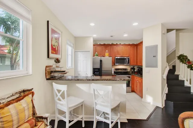 $2,900 | 321 Bayfront Drive, Boynton Beach, FL 33435