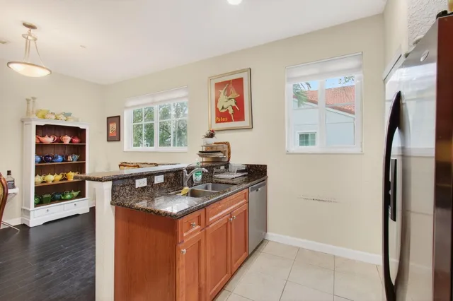 $2,900 | 321 Bayfront Drive, Boynton Beach, FL 33435