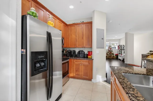 $2,900 | 321 Bayfront Drive, Boynton Beach, FL 33435