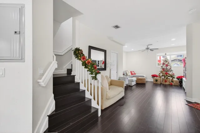 $2,900 | 321 Bayfront Drive, Boynton Beach, FL 33435