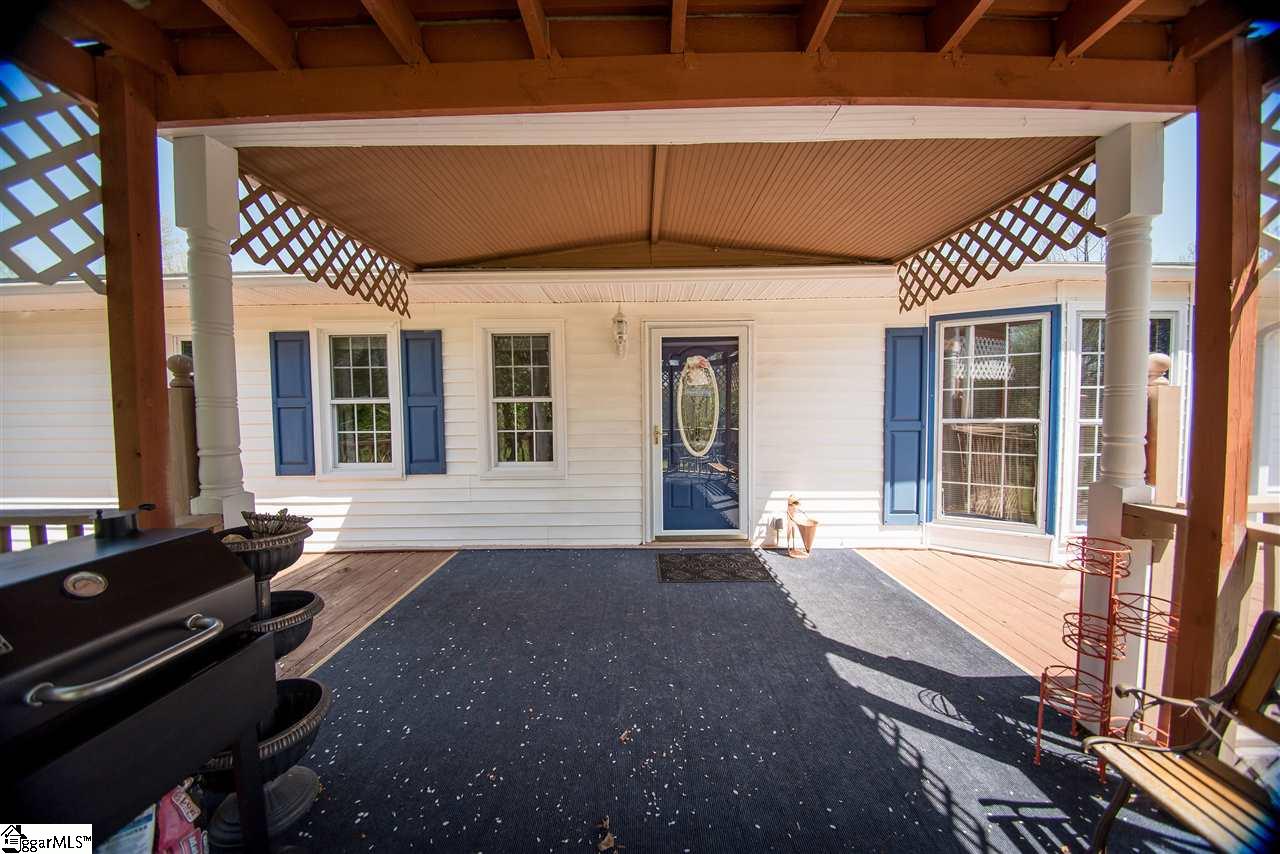 107 Falling Creek Road Spartanburg, SC 29301 - Photo 3 of 33 Gallery Image 3