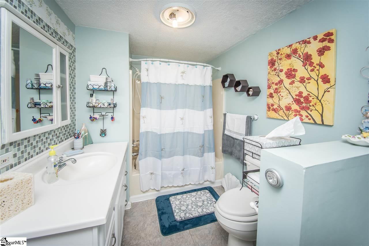 107 Falling Creek Road Spartanburg, SC 29301 - Photo 22 of 33 Gallery Image 22