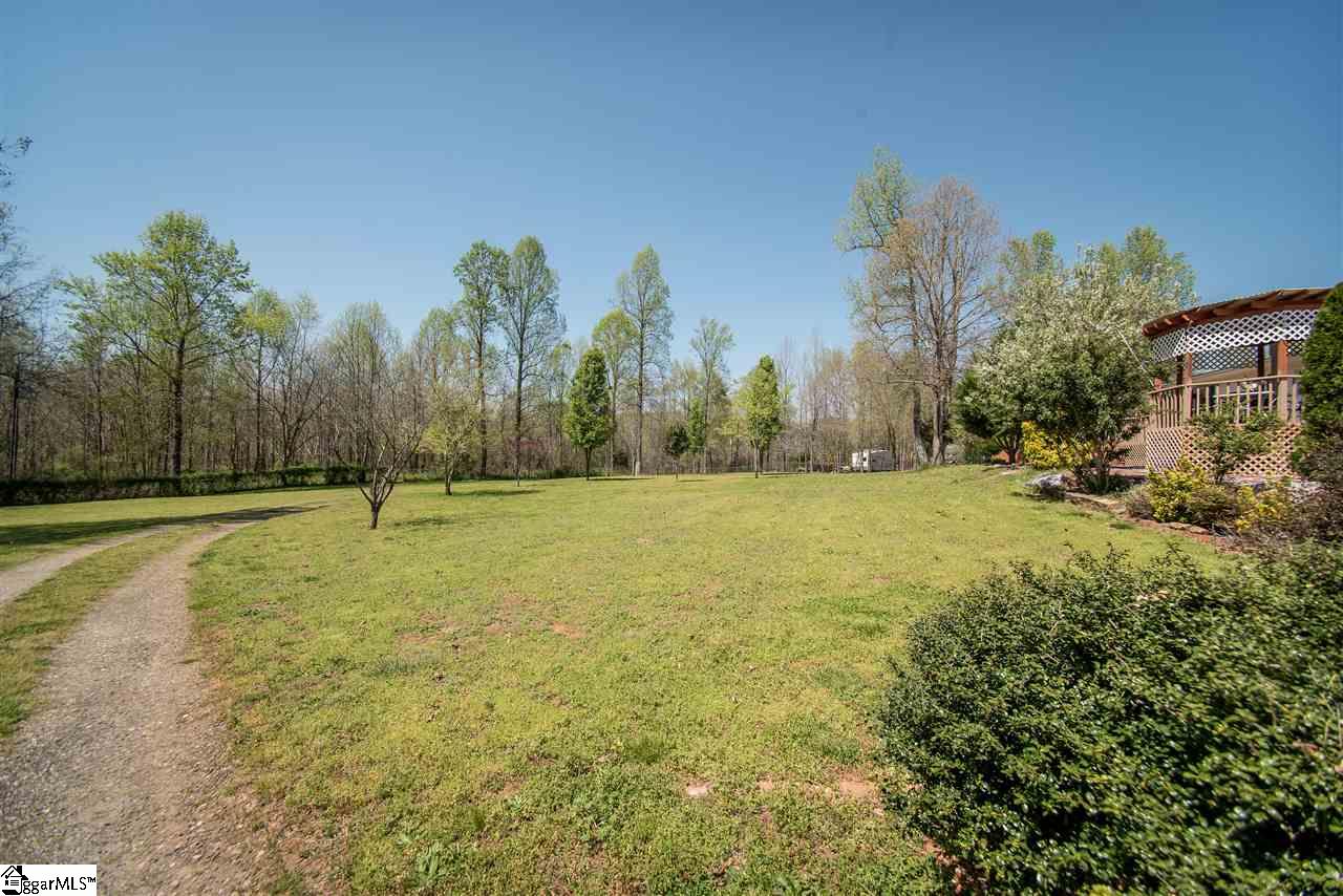107 Falling Creek Road Spartanburg, SC 29301 - Photo 28 of 33 Gallery Image 28