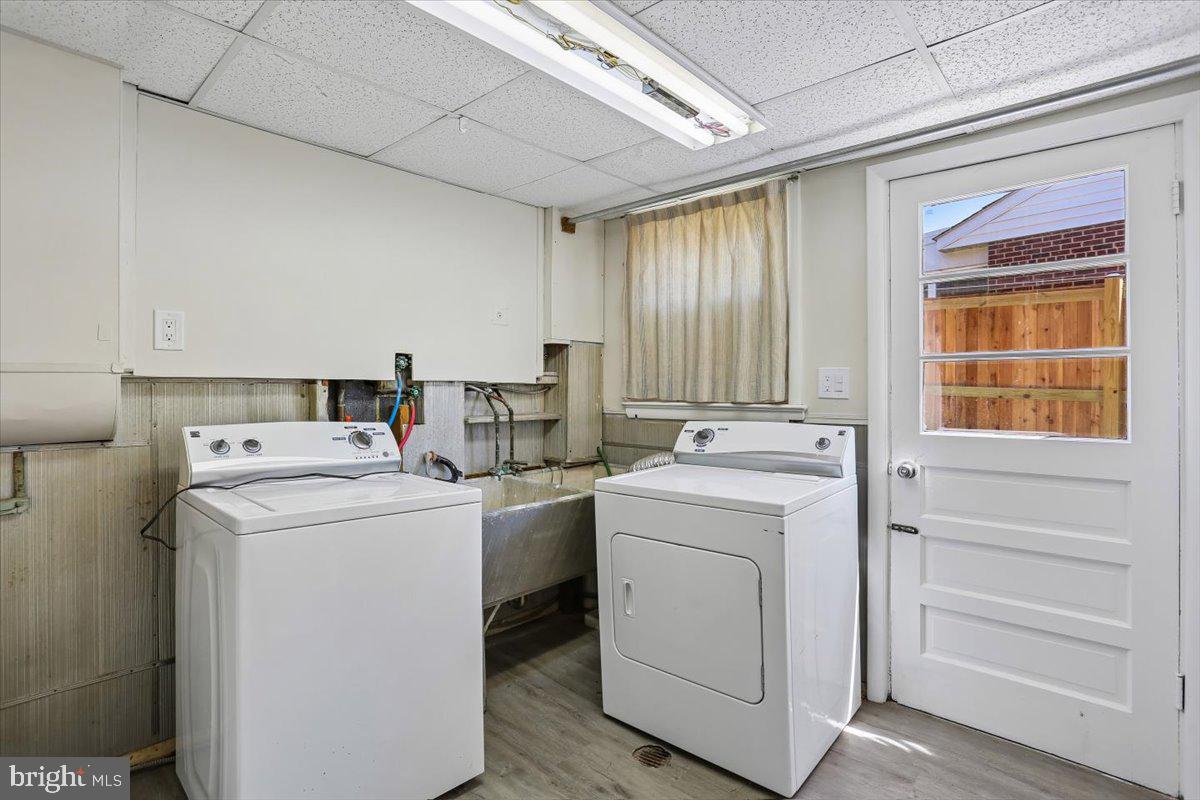 10701 Brunswick Avenue Silver Spring, MD 20902 - Photo 36 of 50 Laundry Facilities