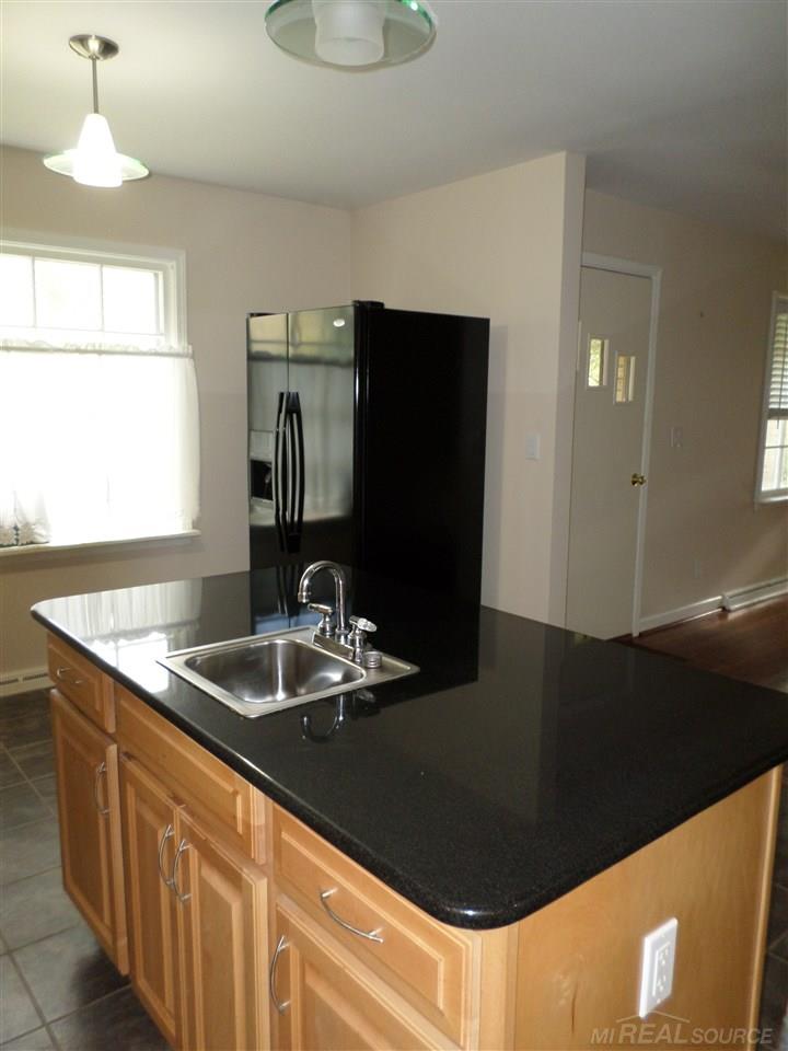3480 John R Road Rochester Hills, MI 48307 - Photo 5 of 40