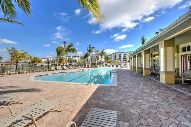 $314,400 | 4274 Avian Avenue, Fort Myers, FL 33916