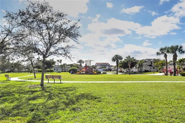 $314,400 | 4274 Avian Avenue, Fort Myers, FL 33916