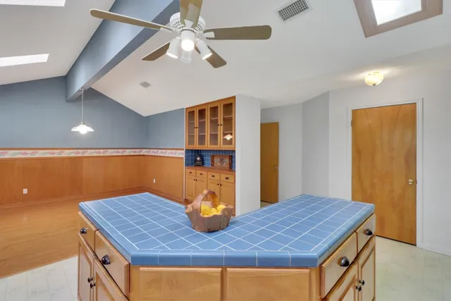 $899,000 | 847 State Highway 95, Smithville, TX 78957