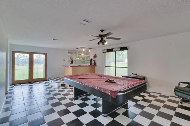 $899,000 | 847 State Highway 95, Smithville, TX 78957