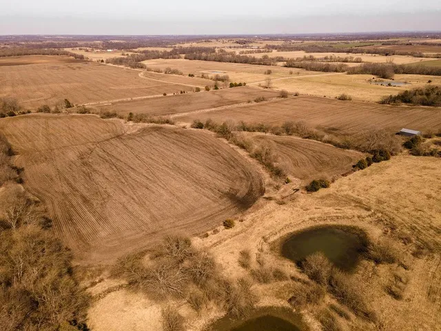 $480,000 | 12004 Northeast County Road 12004 N/a, Urich, MO 64788