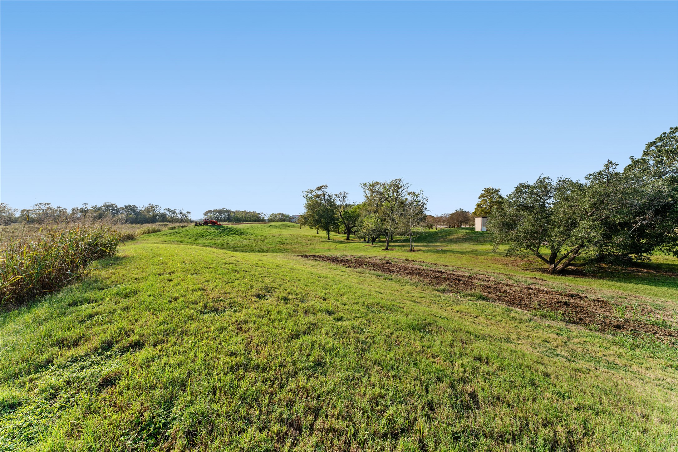 5619 Boothline Road Richmond, TX 77469 - Photo 24 of 30 a view of a field with an ocean