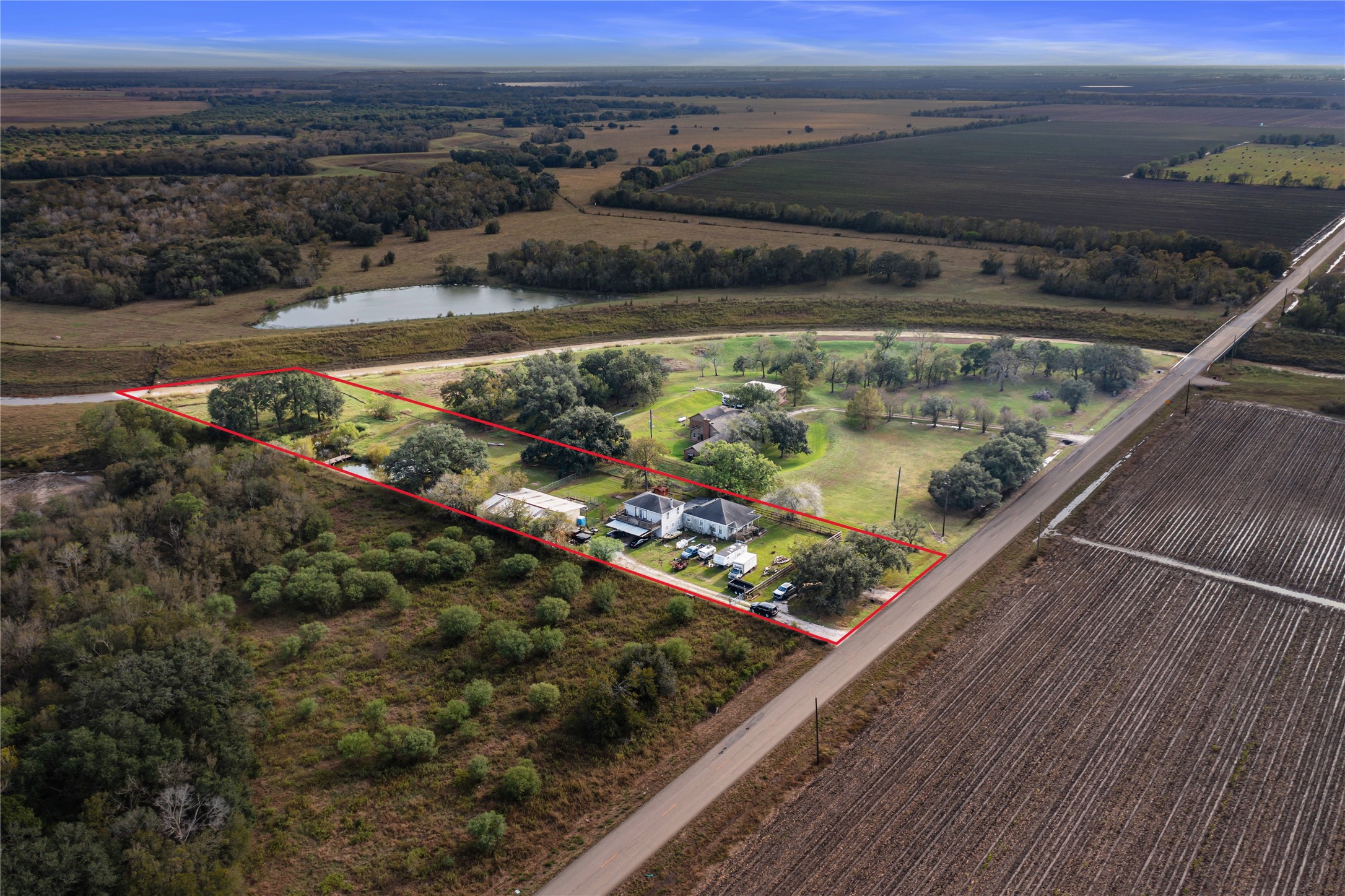 5619 Boothline Road Richmond, TX 77469 - Photo 5 of 30 a view of a balcony with an ocean view