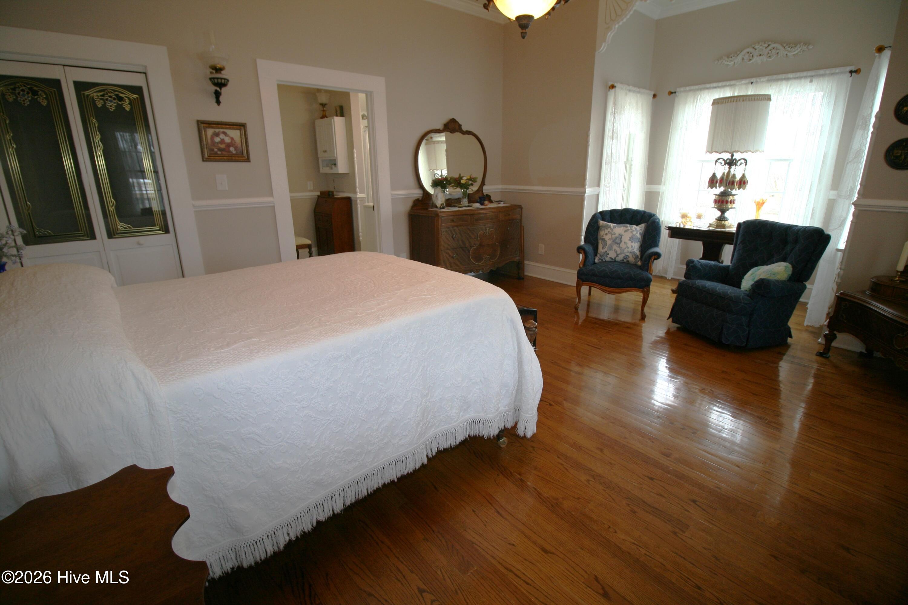 259 Fairlane Road Plymouth, NC 27962 - Photo 10 of 33 First Floor Primary Bedroom