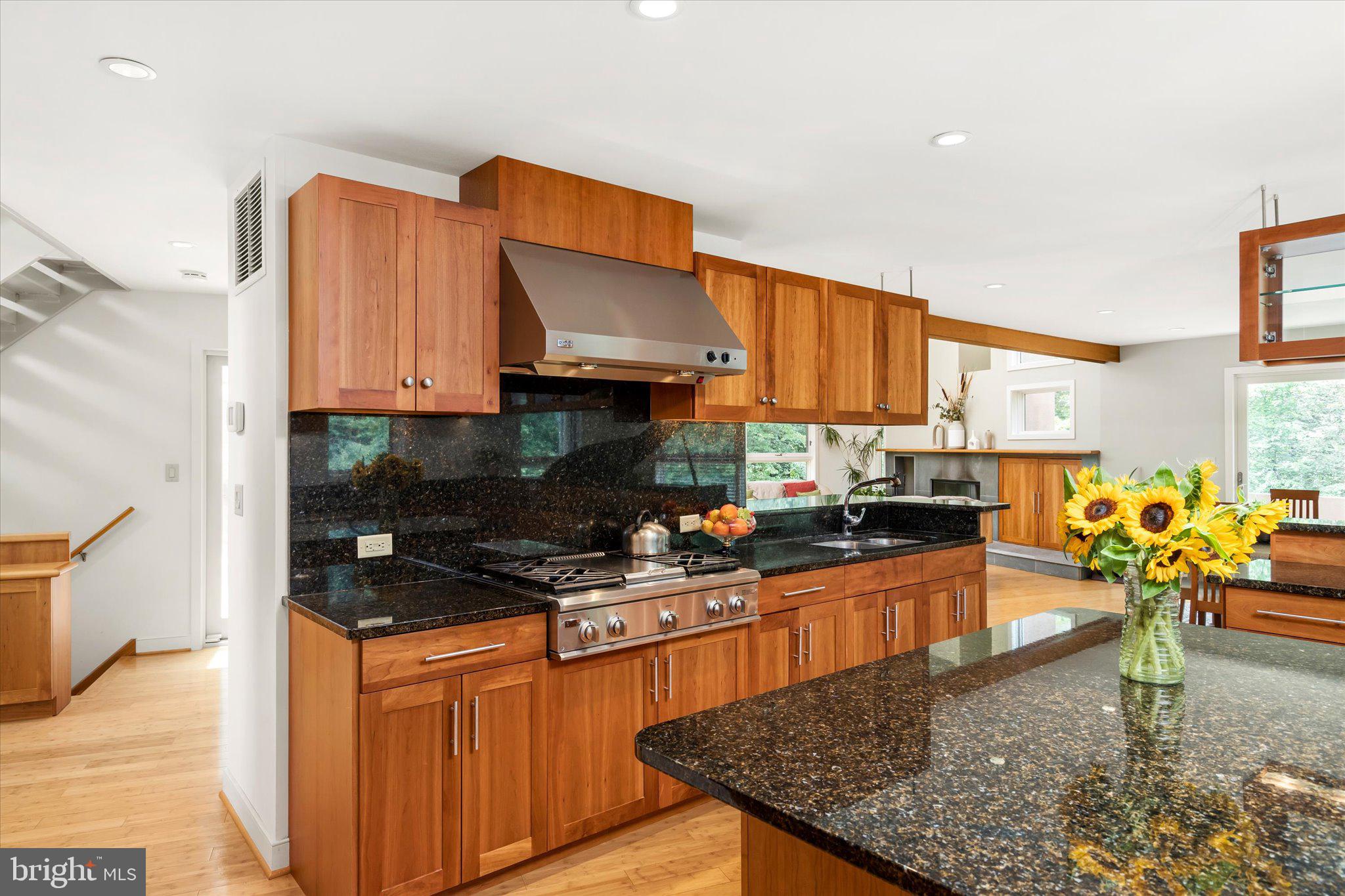 41 Lakeview Road Lambertville, NJ 08530 - Photo 17 of 43