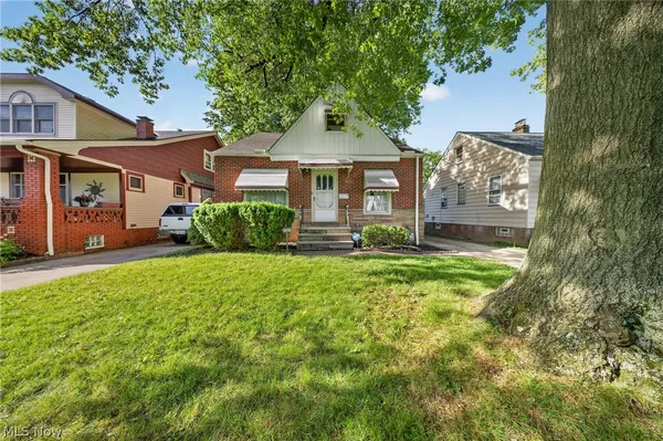 $219,000 | 8122 Fernhill Avenue, Parma, OH 44129