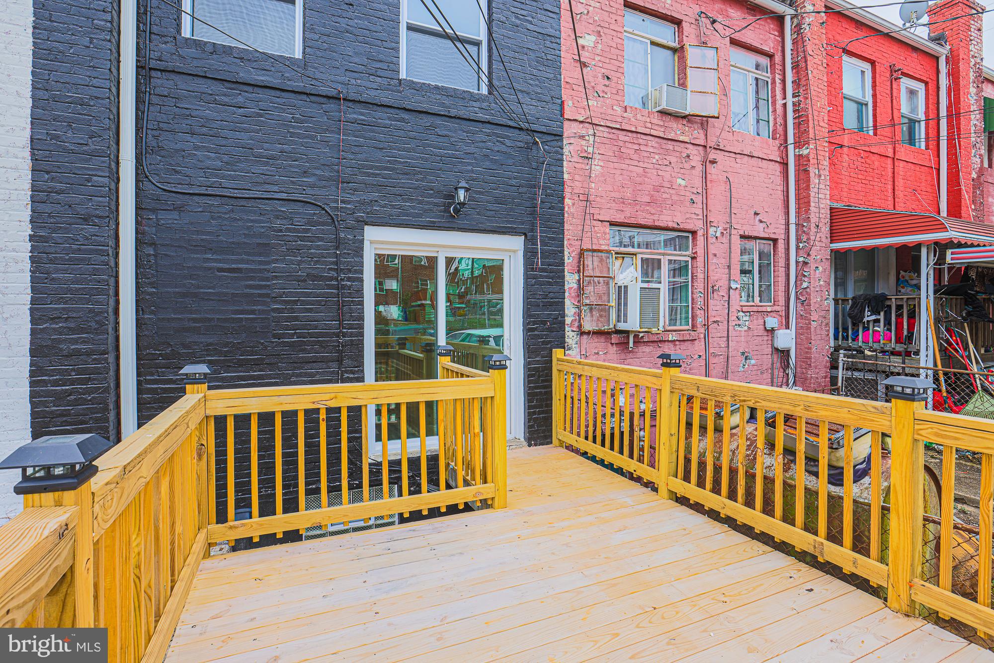 4102 Colborne Road Baltimore, MD 21229 - Photo 3 of 13 Gallery Image 3