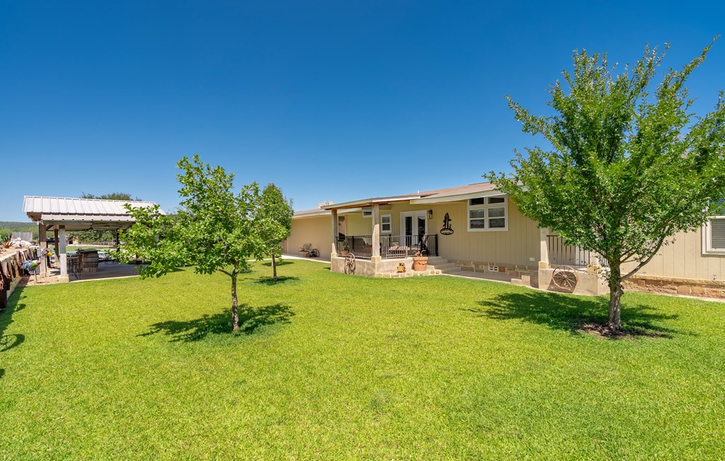 126-130 Robby Lane Kerrville, TX 78028 - Photo 53 of 76