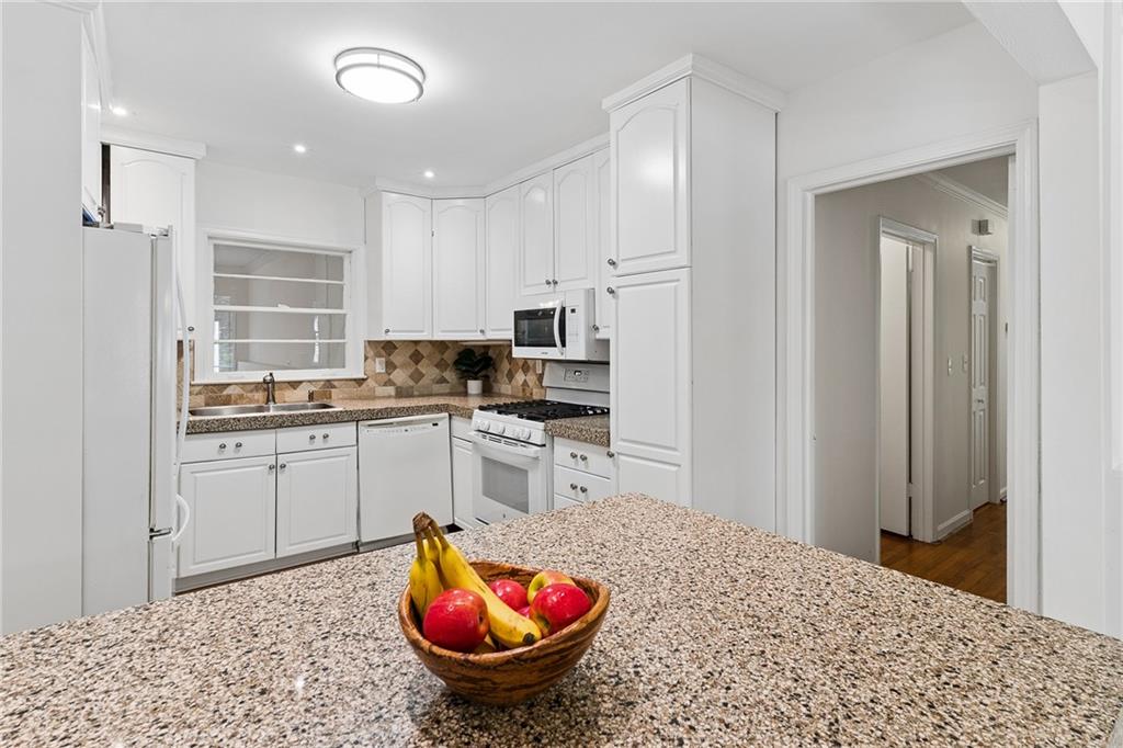 5028 Tilly Mill Road Atlanta, GA 30338 - Photo 8 of 34 Gallery Image 8