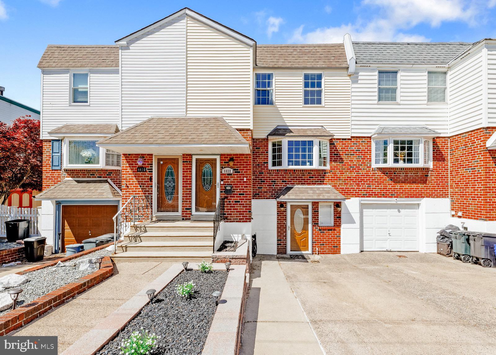4408 Crossland Road Philadelphia, PA 19154 - Photo 1 of 36 Gallery Image 1