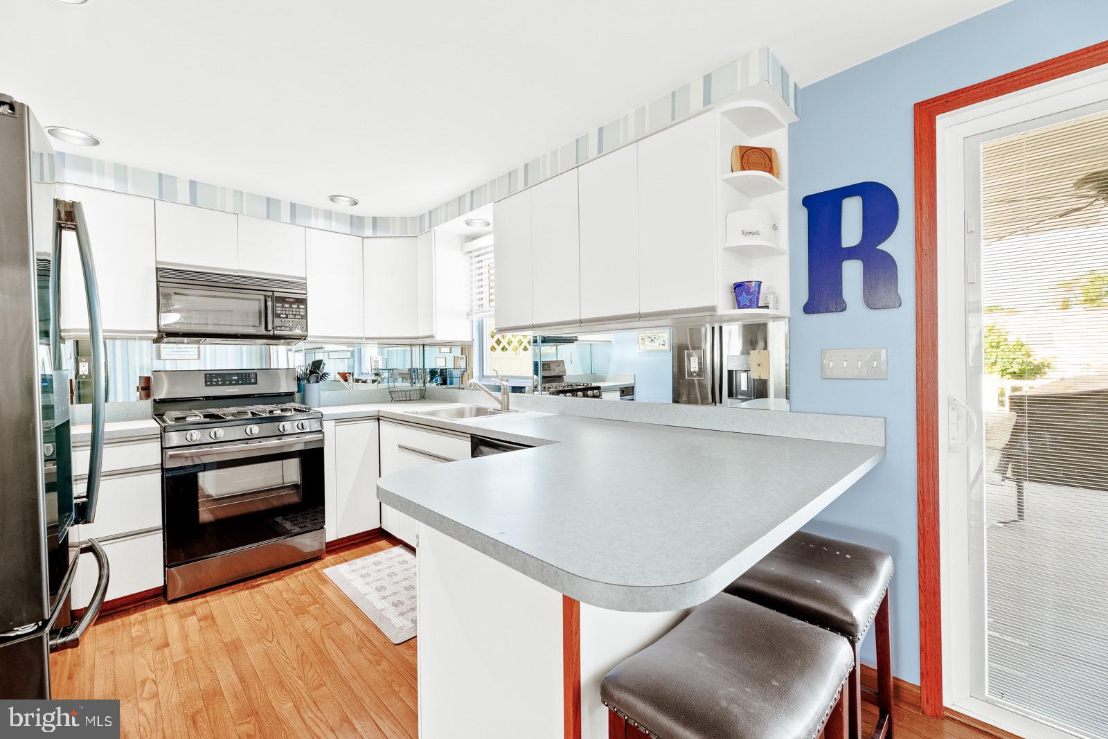 4408 Crossland Road Philadelphia, PA 19154 - Photo 12 of 36 Gallery Image 12