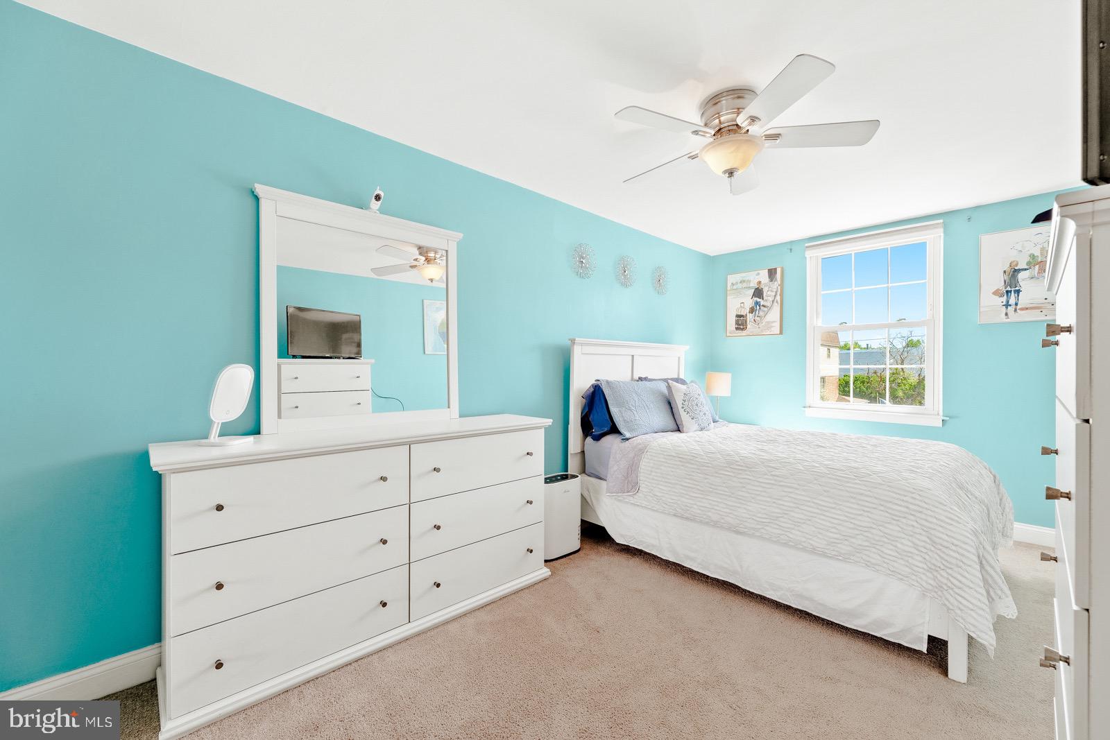 4408 Crossland Road Philadelphia, PA 19154 - Photo 21 of 36 Gallery Image 21