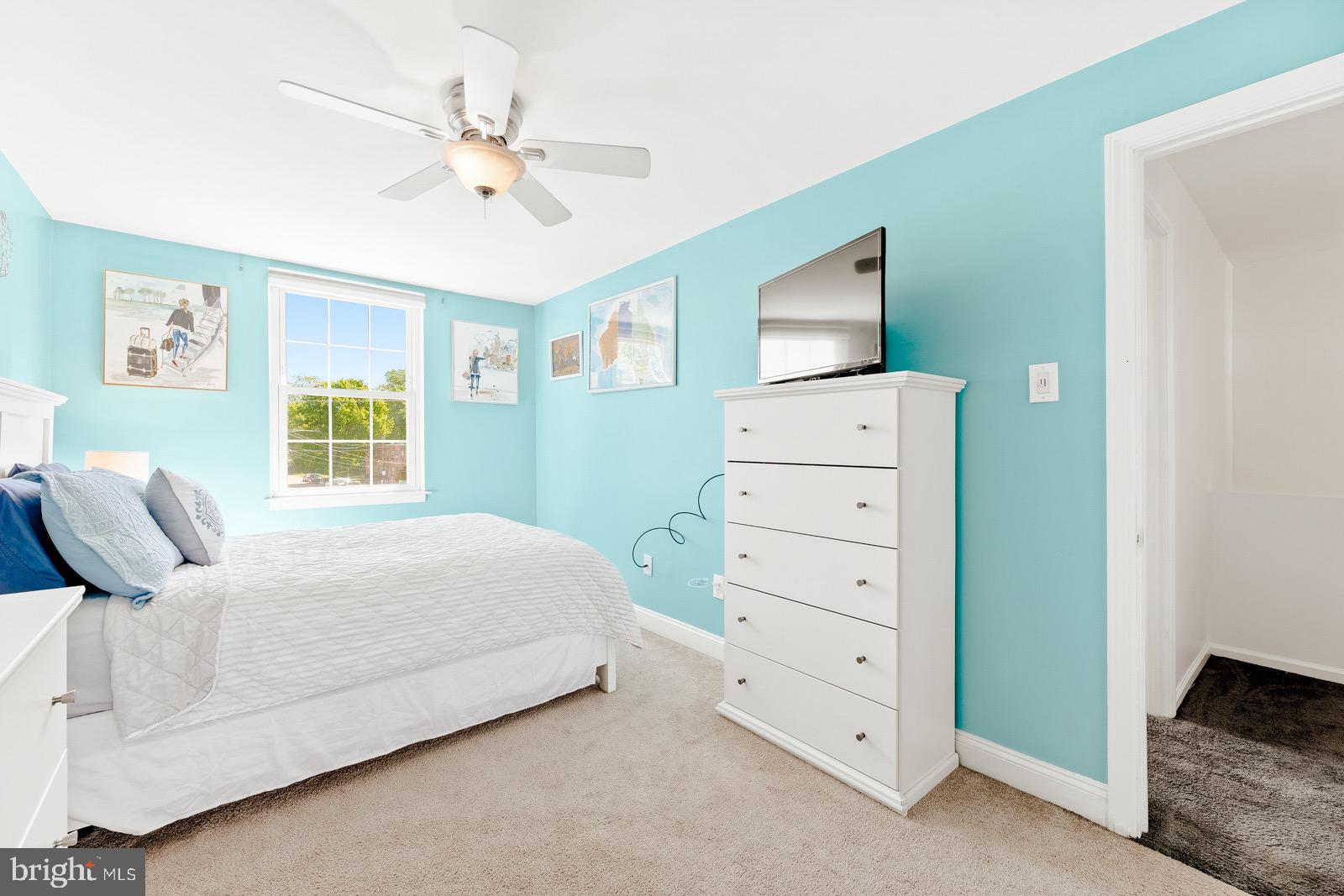 4408 Crossland Road Philadelphia, PA 19154 - Photo 22 of 36 Gallery Image 22