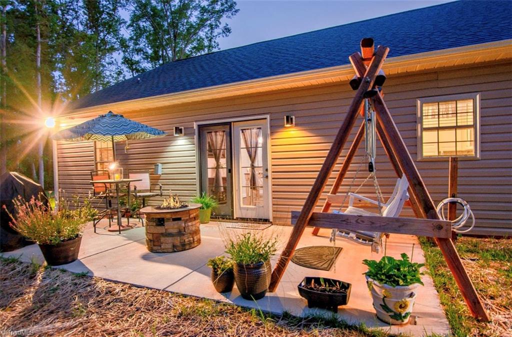 188 Cane Creek Road Lexington, NC 27292 - Photo 4 of 30 Gallery Image 4