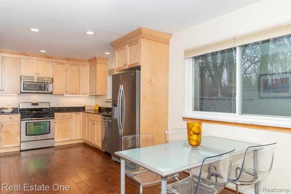 1722 Crooks Road Rochester Hills, MI 48309 - Photo 18 of 53