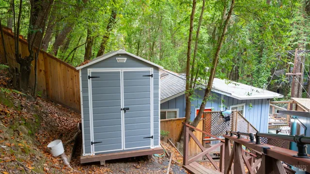 a view of outdoor space yard and deck
