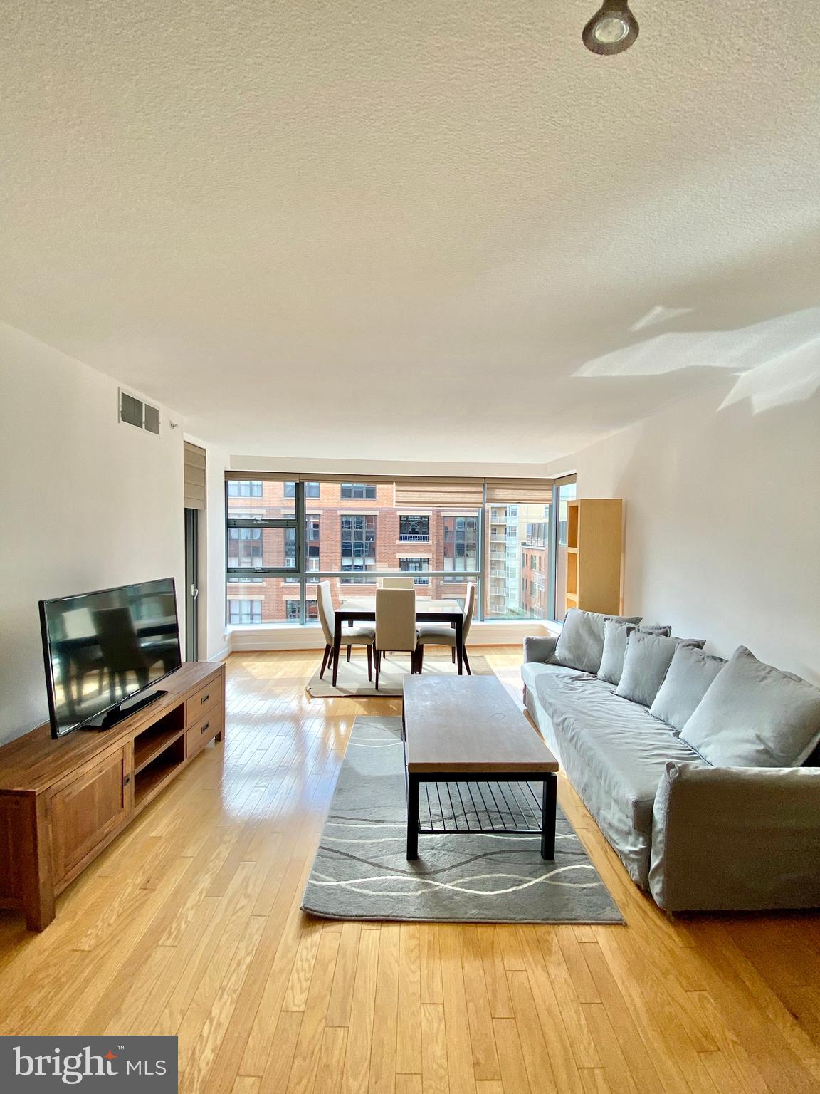 1117 10th Street Northwest, Unit 803 Washington, DC 20001 - Photo 4 of 31
