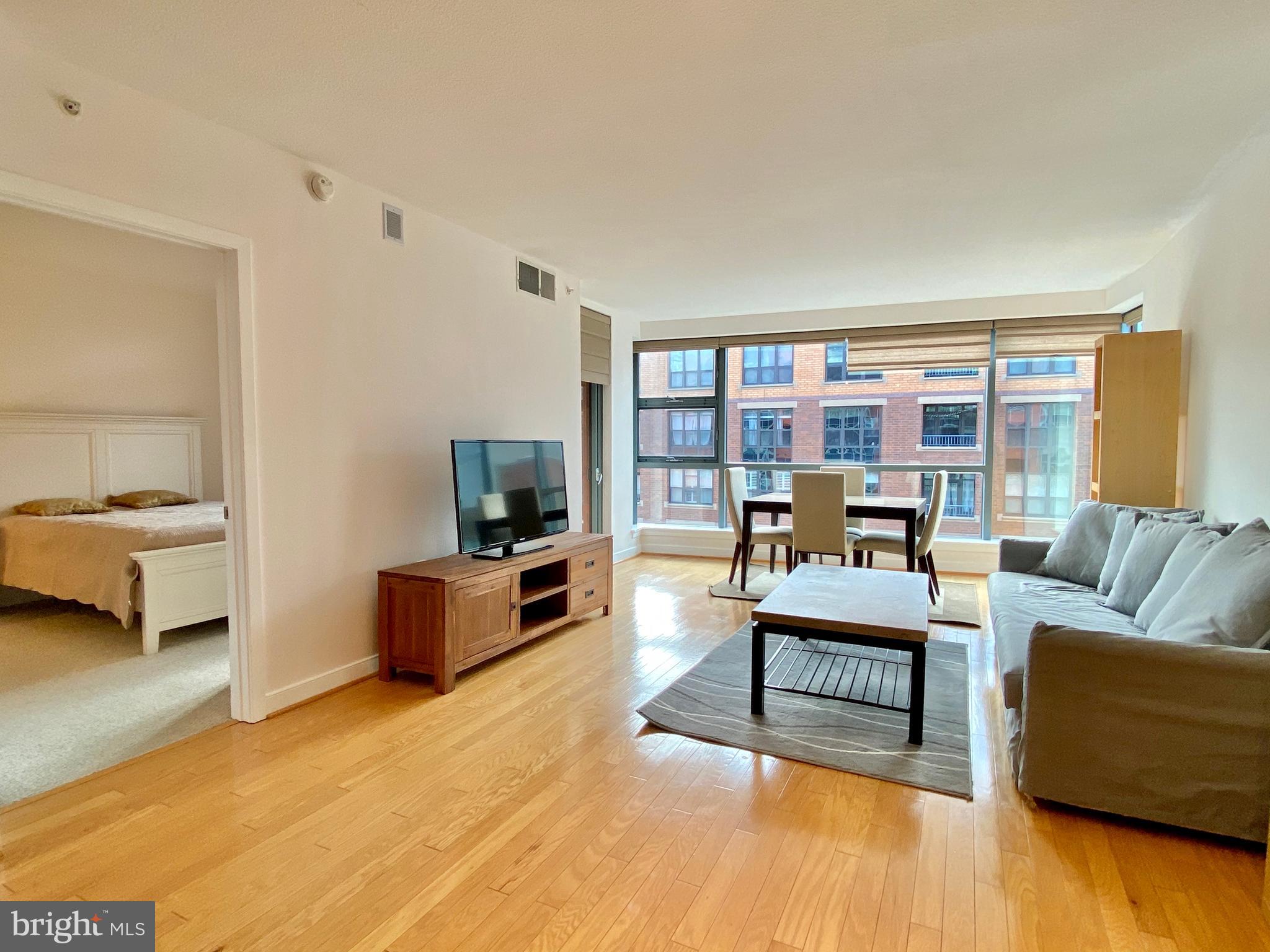 1117 10th Street Northwest, Unit 803 Washington, DC 20001 - Photo 7 of 31