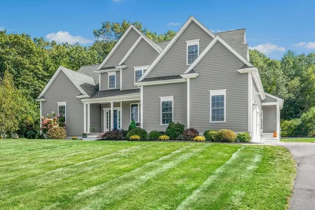 $1,289,000 | 246 Washington Street, Franklin, MA 02038