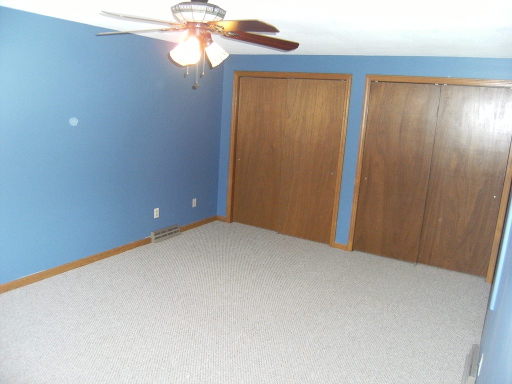 942 Russell Road, Unit A Westfield, MA 01085 - Photo 11 of 23 Gallery Image 11