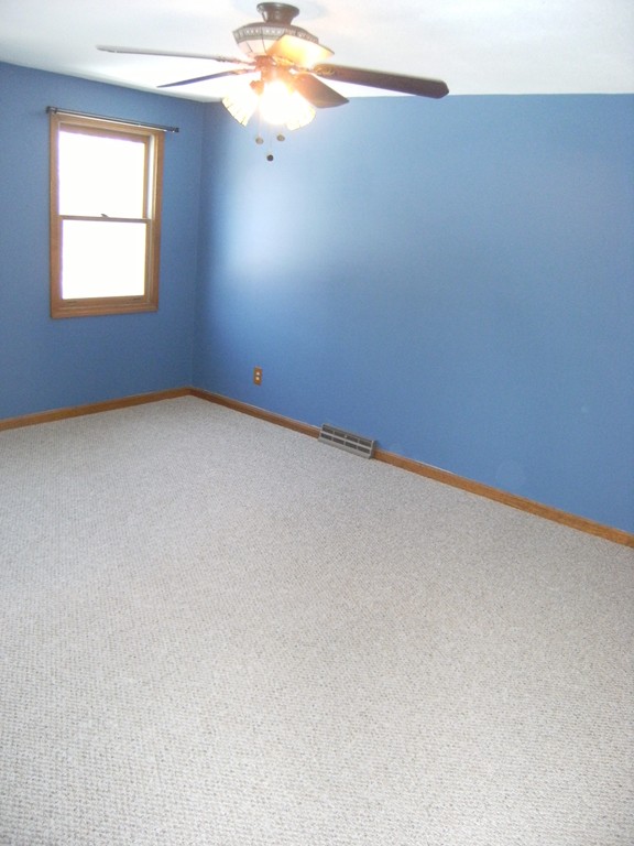 942 Russell Road, Unit A Westfield, MA 01085 - Photo 12 of 23 Gallery Image 12