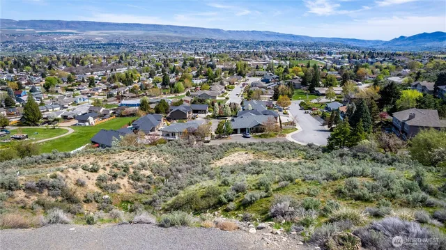 $168,000 | 1530 Skyline Drive, Wenatchee, WA 98801