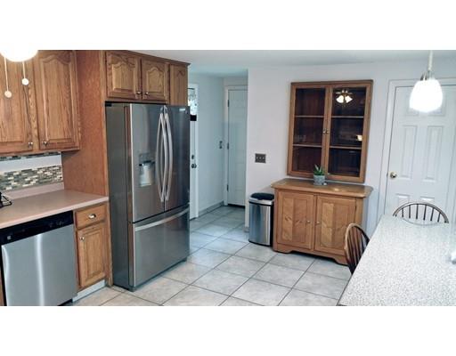 96 Joan Street Springfield, MA 01129 - Photo 6 of 14 Gallery Image 6