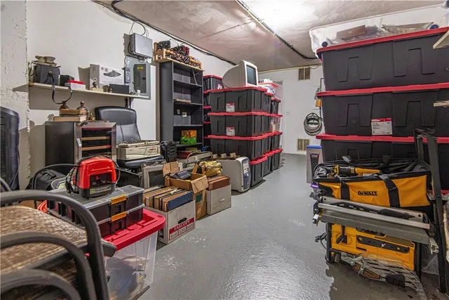 $349,900 | 351 New London Avenue, Unit 408, Warwick, RI 02886