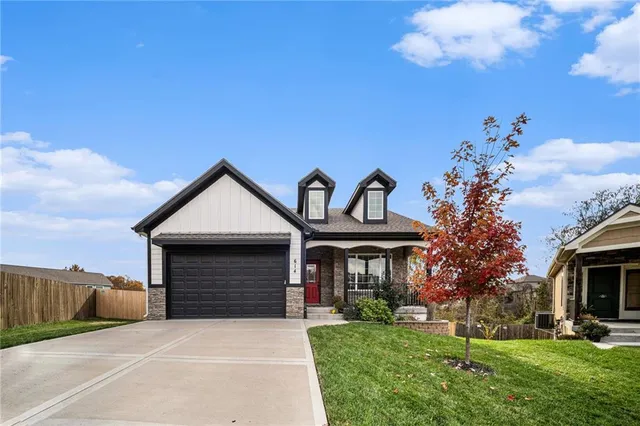 $445,000 | 614 Caitlin Court, Excelsior Springs, MO 64024