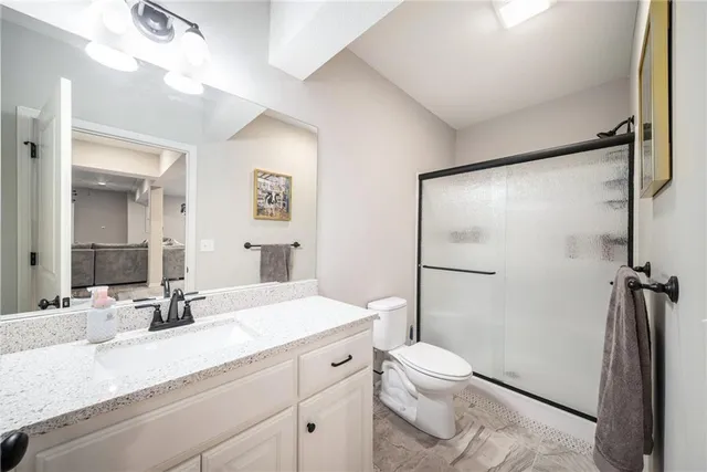 $445,000 | 614 Caitlin Court, Excelsior Springs, MO 64024