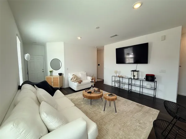 $2,350 | 17802 Plow Horse Lane, Hockley, TX 77447