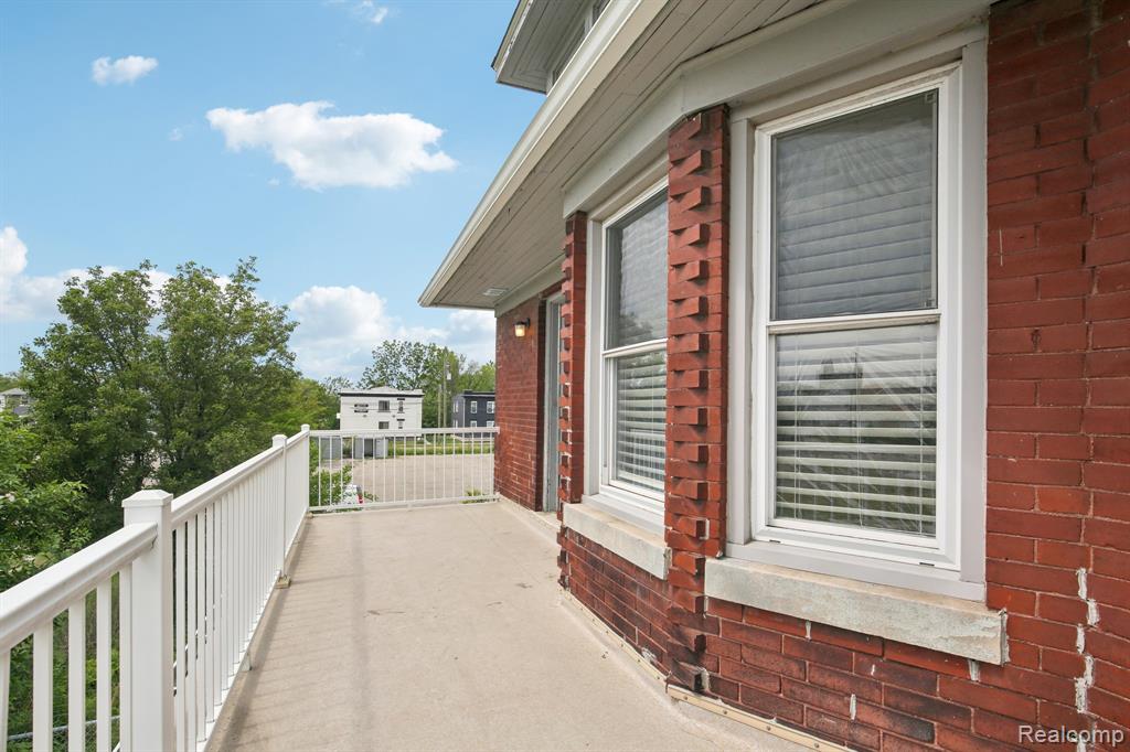 7370 Cameron Street Detroit, MI 48211 - Photo 13 of 15