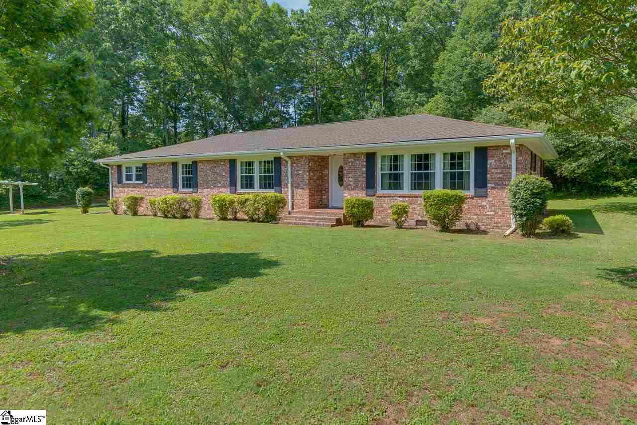 758 Zion School Road Easley, SC 29642 - Photo 2 of 36