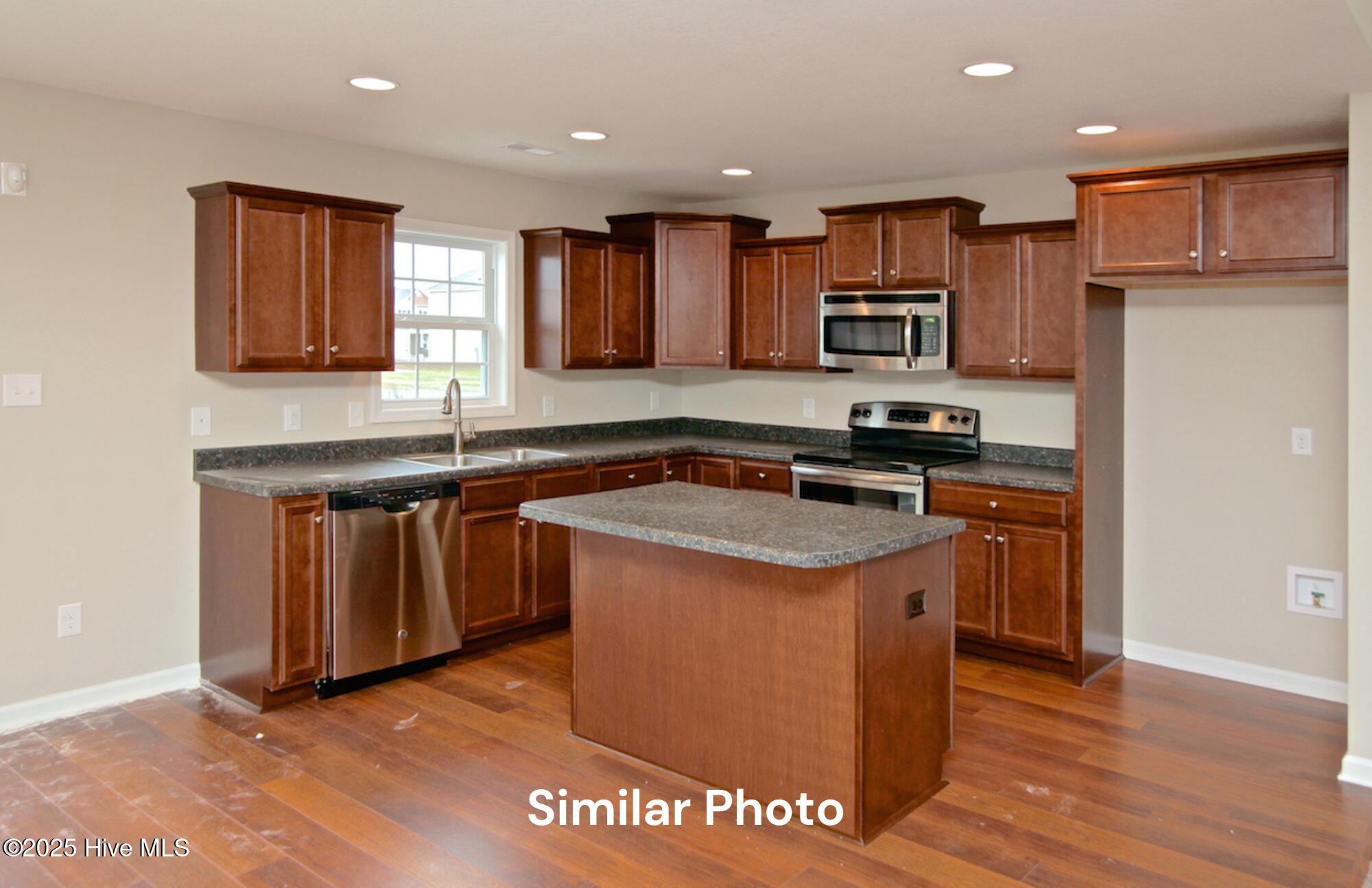 711 Regiment Road Jacksonville, NC 28546 - Photo 9 of 25 Kayley 11