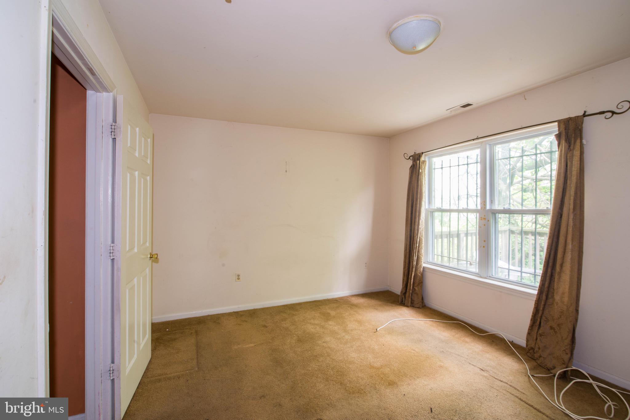 2645 Bowen Road Southeast, Unit B Washington, DC 20020 - Photo 12 of 20 Master Bedroom